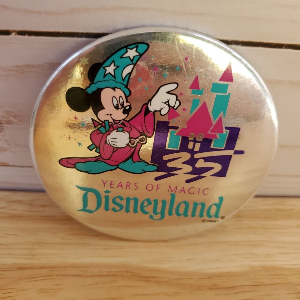Disneyland 35th Anniversary Pinback Button Mickey Sorcerer Hat 1990 Memorabilia